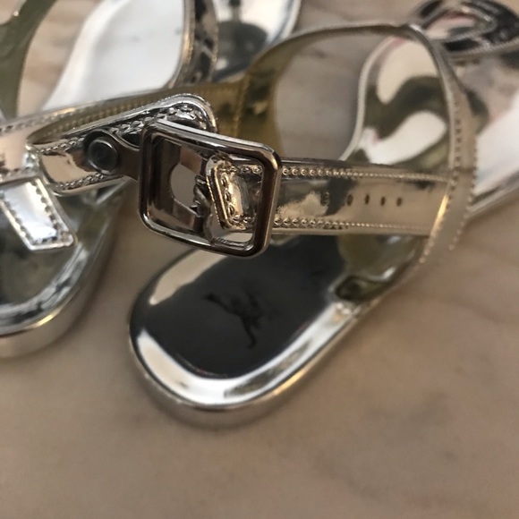 Sandals - Picture 4 of 6